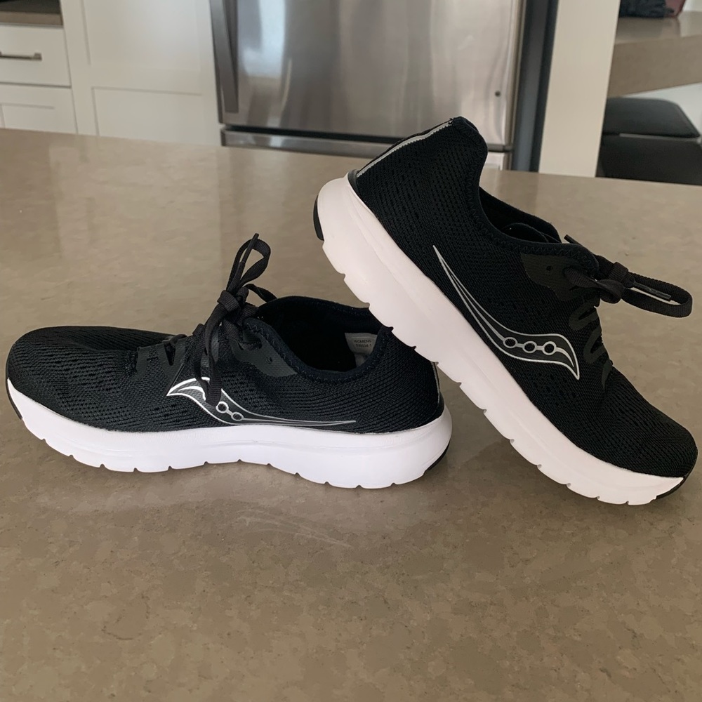 Womens Saucony Running Shoe